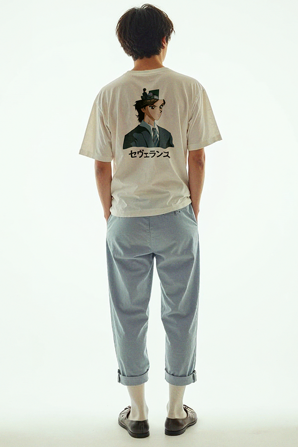 アウトィーとイニー Unisex T-Shirt